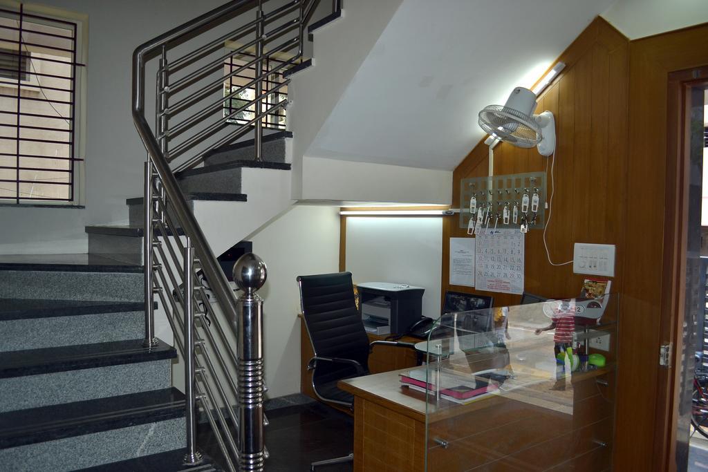 Metro Park Hotell Chennai Eksteriør bilde